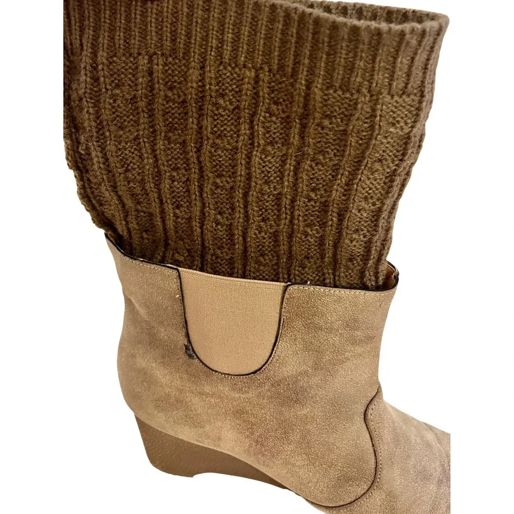 Muk Luks Women's Brown Wedge Booties Sweater Cuff Ankle Boots Size 10